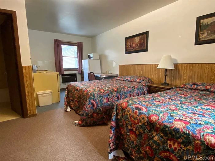 Woodlands Motel (Bambi Park Motel) - From Zillow Listing